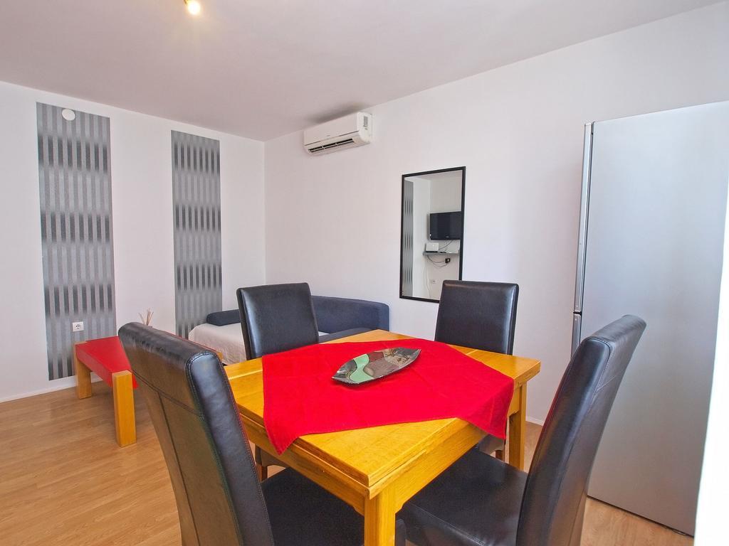 Apartments Elda 1470 Фажана Экстерьер фото